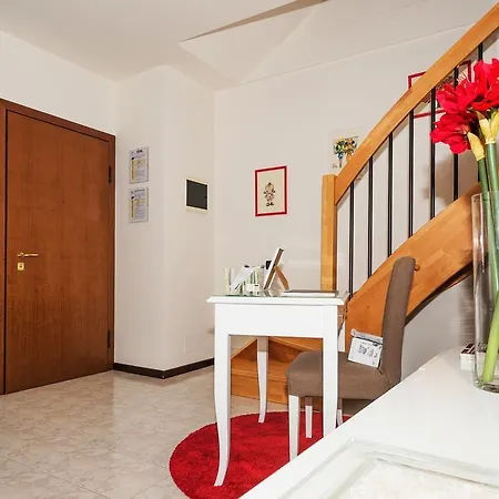 Bluamaranto Oda ve Kahvaltı Verona